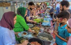Auch in diesem Jahr können Besucher des interkulturellen Festes in Eningen wieder Köstlichkeiten aus aller Welt probieren.
