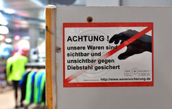 Sowohl der Landkreis Reutlingen als auch der Landkreis Tübingen blieben von zunehmendem Ladendiebstahl nicht verschont.