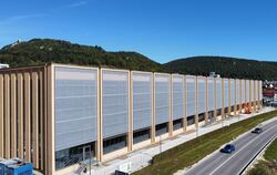 Das in diesem Jahr fertig gestellte Produktionsgebäude von Groz-Beckert in Albstadt-Ebingen, mit Kosten von über 140 Millionen E