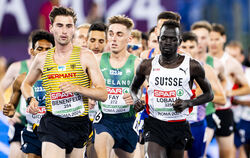  Dominic Lobalu aus dem Südsudan läuft bei der EM in Rom für die Schweiz zum Titel über 10.000 Meter. Bei den Olympischen Spiele
