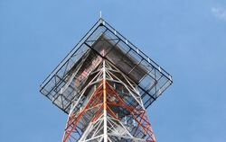 Der Aussichtsturm „Hursch“ bei Römerstein-Zainingen ist 42 Meter hoch und seit Freitagnachmittag wieder begehbar.