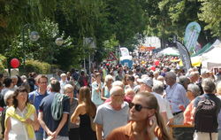 Tausende Besucher beim Neigschmeckt-Markt und alles hat gut funktioniert, waren die Organisatoren Stefan Merkel und Bodo Schmitz