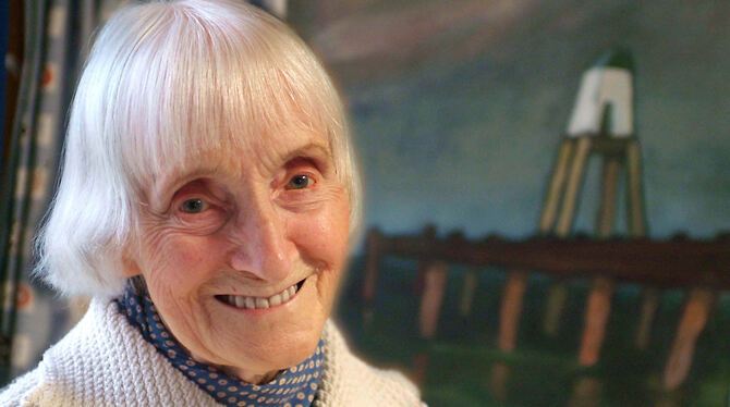 Die Malerin Gude Schaal 2005 an ihrem 90. Geburtstag.
