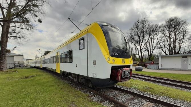 Ein Coradia Continental 440 Elektrotriebzug der DB Regio, wie er auf der Ammertalbahn bis 2030 zum Einsatz kommen soll.