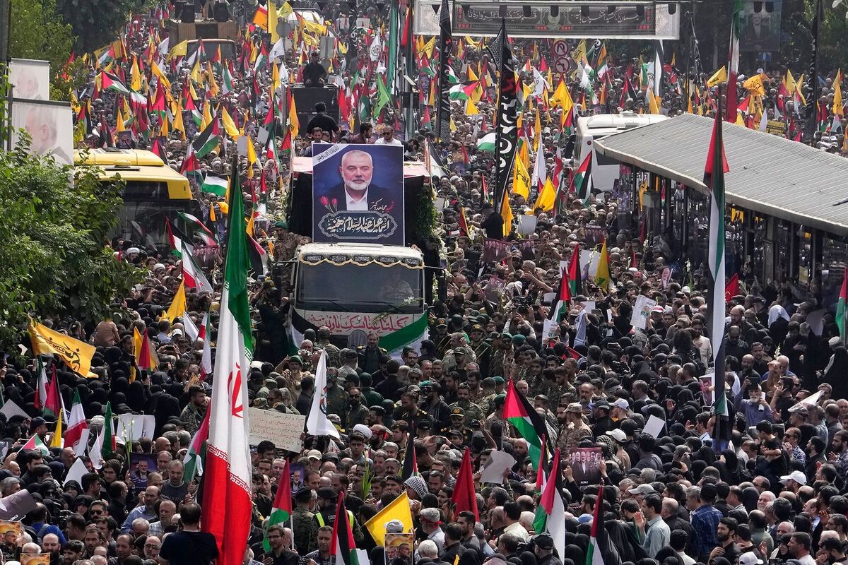 Trauerzeremonie für Hanija in Teheran