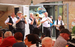 Dixiesound vom Allerfeinsten der Reutlinger Jazz-Band HARDT STOMPERS gab es beim Jazzfrühschoppen des Museumsvereins Klosterkirc