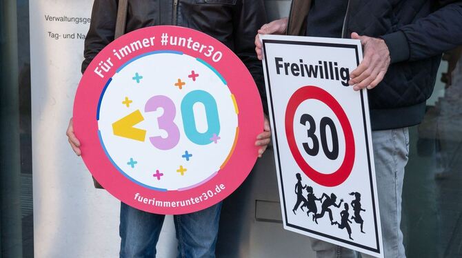 Verhandlung zur Klärung von »Freiwillig Tempo 30«-Schildern