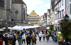 Die Besucher strömten am Sonntag in die Tübinger Altstadt