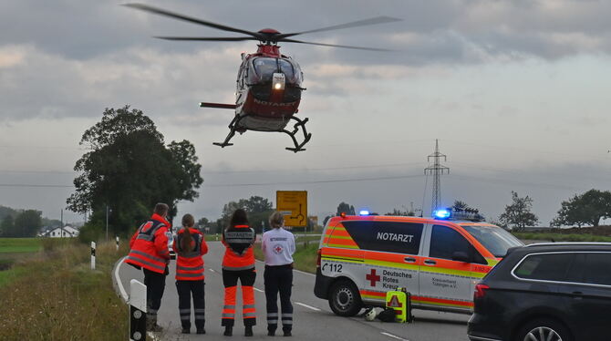 Start des Rettungshubschraubers mit dem Verletzten. FOTO: MEYER