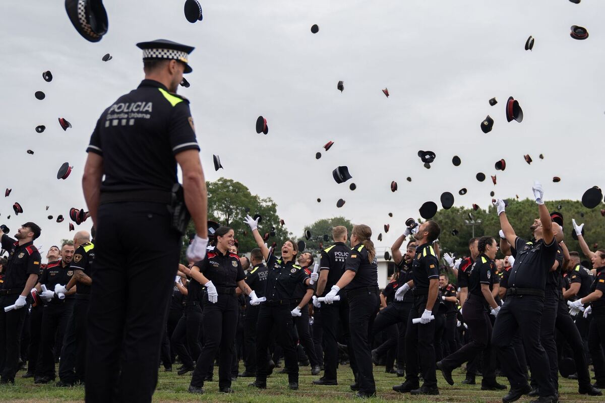 Graduierungsfeier bei der Polizei in Spanien