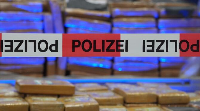 Polizei stellt 2,1 Tonnen Kokain sicher