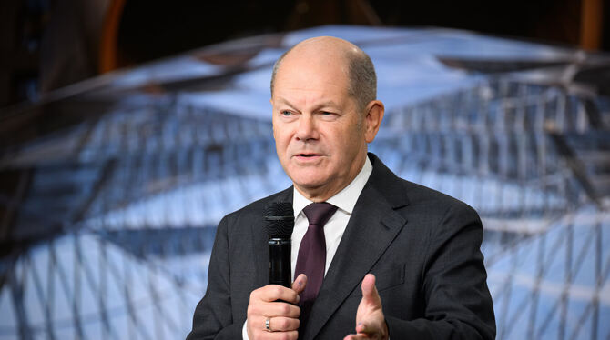 Bundeskanzler Olaf Scholz (SPD) spricht bei der 23. Jahreskonferenz des Rates für Nachhaltige Entwicklung (RNE). Der 15-köpfige