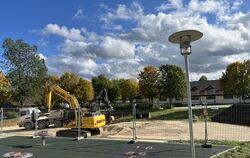 Die Kleinspielfelder an der Werdenbergschule in  Trochtelfingen sollen noch in diesem Schuljahr fertig gestellt werden.  FOTO: S