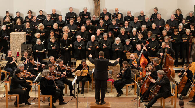 Die Chöre der Martinskirche Münsingen, begleitet von einem Orchester, geben am Wochenende 19./20. Oktober zwei Konzerte mit eine