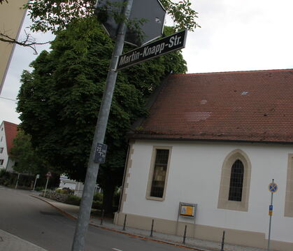 Seit Jahren wünscht man sich in  Degerschlacht Tempo 30 in der Martin-Knapp-Straße. Doch auch der Lärmaktionsplan wird nicht hel