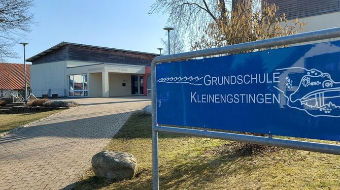 Die Grundschule in Kleinengstingen wird für die Ganztagsbetreuung eingerichtet.   FOTO: FISCHER