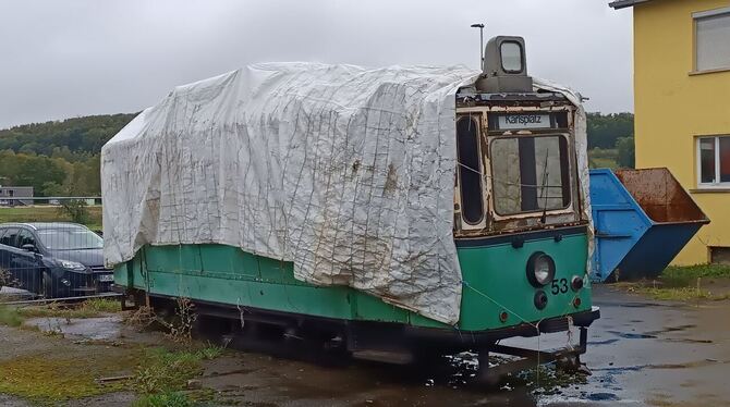 Thomas Floten lichtete Triebwagen 53, Baujahr 1928, in Münsingen ab.  FOTO: PRIVAT