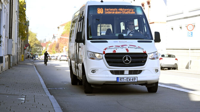 Samstags on Tour: Der Ringbuslinie 80 gehört wie der samstägliche Gratisbusverkehr  zu den 16 Maßnahmen der Verwaltung zur Stärk