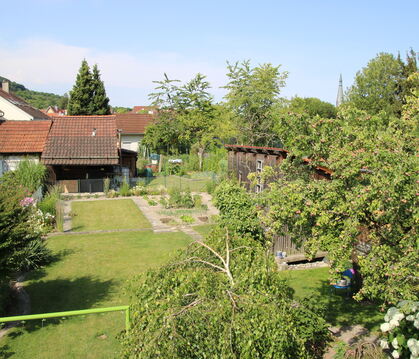 So schön ist's in der Ortsmitte von  Dettingen, der Erhalt der Grünen Lungen - hier eine Archivaufnahme - ist nun über einen Beb