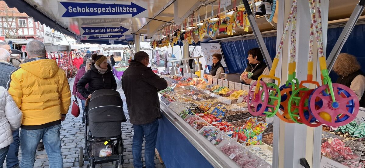 Ein Bummel über den Martinimarkt lohnt.