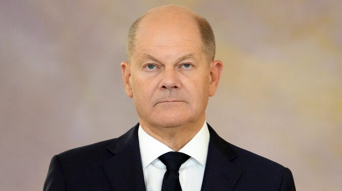 Bundeskanzler Olaf Scholz (SPD) ist im Schloss Bellevue, da nach dem Scheitern der Ampel-Koalition drei der vier FDP-Minister in