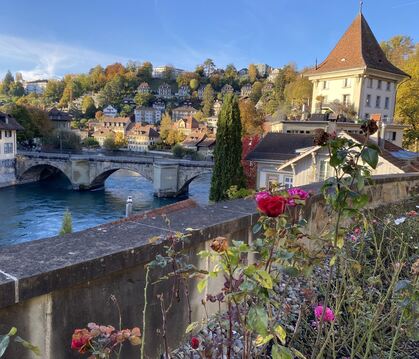 An schönen innerstädtischen Brücken über die Aare fehlt es nicht in Bern. FOTOS: OELKUCH