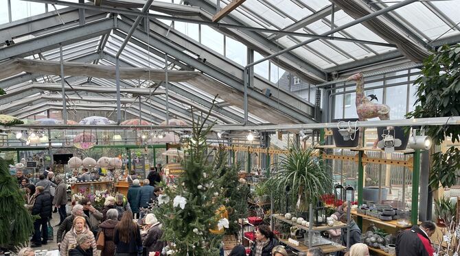 Regionale Angebote lockten die Besucher am Sonntag in das Betzinger Gartencenter.