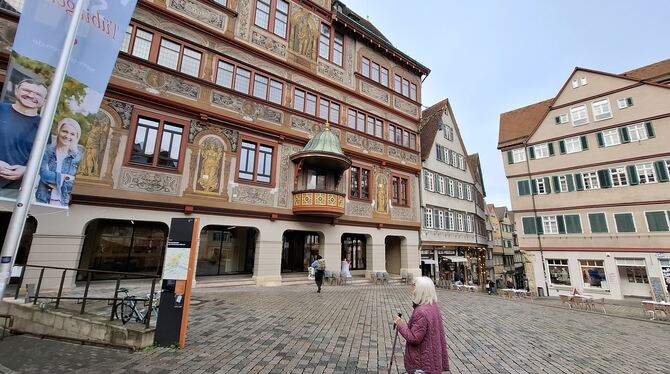 Die Idylle trügt: Hinter den historischen Rathausmauern in Tübingen rumort es.  Das alljährliche Ritual der Haushaltplanung gerä