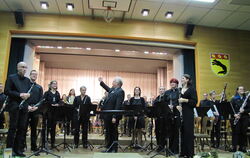 Walddorfhäslacher Musikverein stellte Filmmusiken in den Mittelpunkt seines Herbstkonzerts in der Gemeindehalle