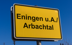 Ortschild_EningenUAArbachtal