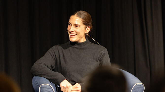 Andrea Petkovic stellte in Tübingen ihr neues Buch vor.