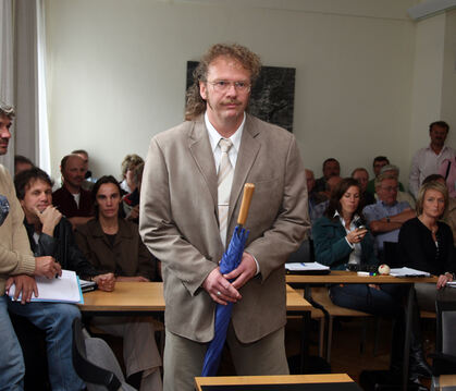 Michael Waibel  im Jahr 2007, als er in Münsingen vor dem Amtsrichter stand.  Jetzt erwartet ihn eine Verurteilung wegen Stalkin