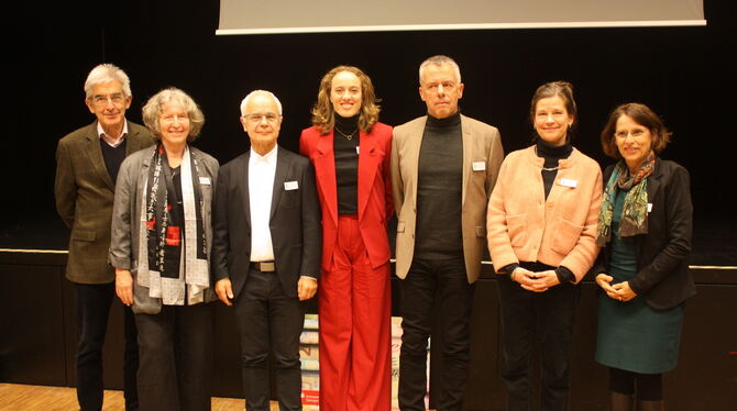 Der Stiftungsrat (von links): Uli Kunz, Elsbeth Meinzer, Heinrich Riethmüller, Jackie Haller, Klaus Niederwieser, Annette Krafft