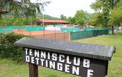 Der Tennisclub ist einer von vielen Vereinen in Dettingem, sie sollen nun mit Vertretern der Gemeinde und des Gemeinderats enger