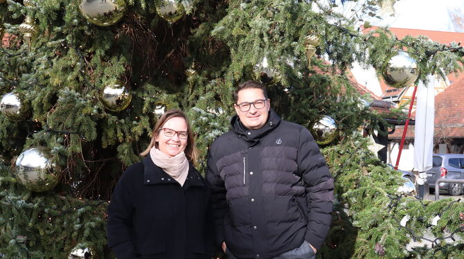 Patrick Hubertz und Constanze Hakenholt (beide MMT) freuen sich auf die bevorstehenden Veranstaltungen.  FOTO: PIEHLER