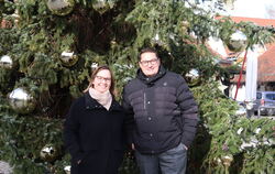 Patrick Hubertz und Constanze Hakenholt (beide MMT) freuen sich auf die bevorstehenden Veranstaltungen.  FOTO: PIEHLER