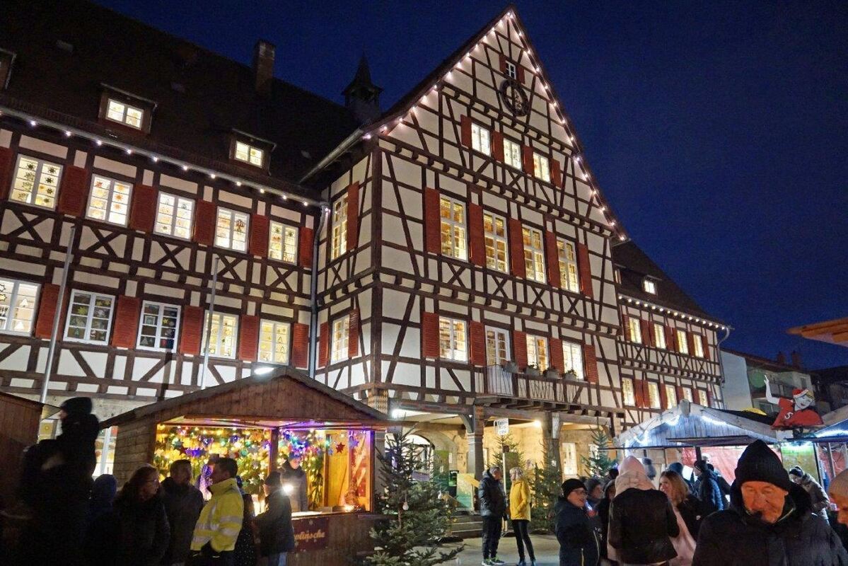 11_24_Weihnachtsmarkt_Muensingen_08