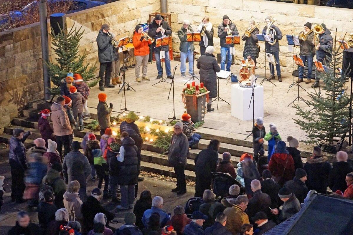 11_24_Weihnachtsmarkt_Muensingen_01