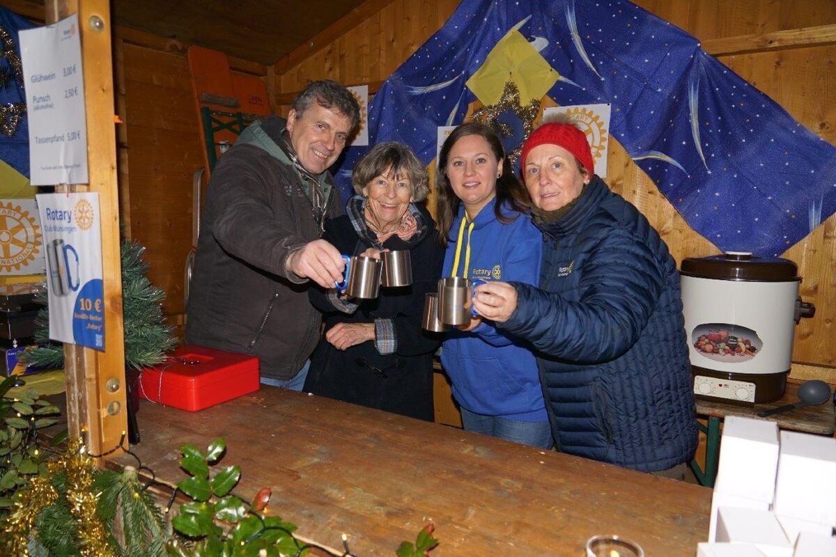 11_24_Weihnachtsmarkt_Muensingen_05