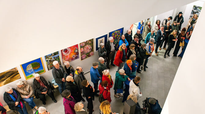 Im Rahmen einer feierlichen Vernissage ist die »Mössinger feine Art« eröffnet worden.  FOTO: PRIVAT