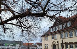 Der Schulhof in Nehren ist ein beliebter Treffpunkt für Kinder und Jugendliche