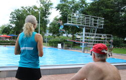 Erfrischende Alternative zum teuren Urlaub: das Metzingen Freibad. 