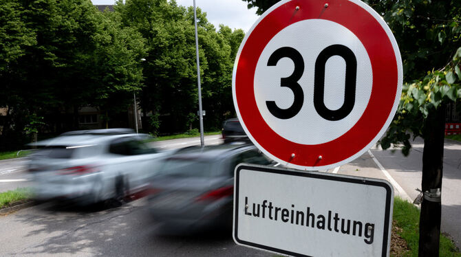 Mit Tempo 30 herrscht mehr Sicherheit im Verkehr.