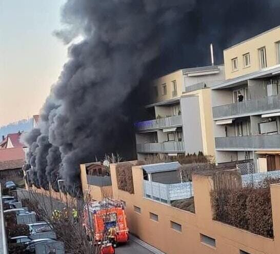 In der Tiefgarage in der Hermannstraße hat es gebrannt.  FOTO: FACEBOOK