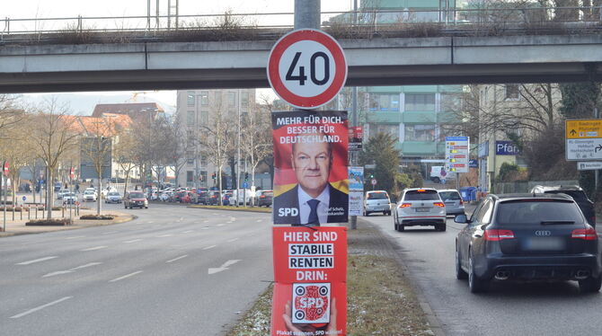 Die SPD habe massenhaft Plakate »widerrechtlich« aufgehängt, schreibt die CDU in einem offenen Brief an OB Thomas Keck. Wie hier