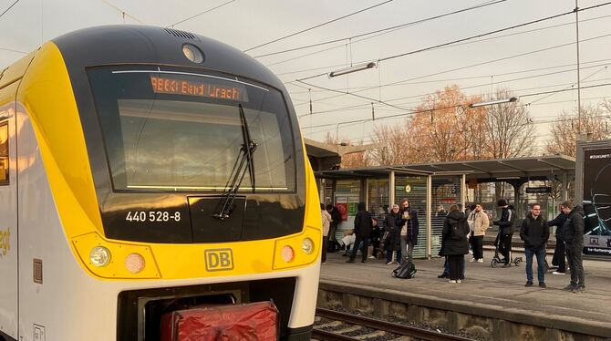 Am Tübinger Bahnhof ist ein Unfall passiert.