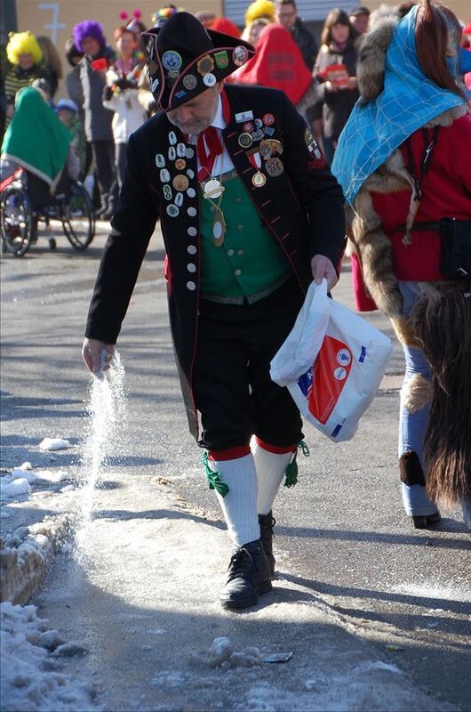 Fasnetsumzug in Steinhilben 17. Februar 2015