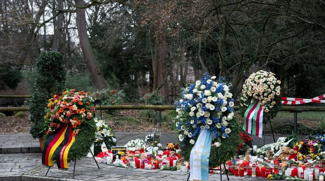 Nach tödlichem Angriff in Aschaffenburg - Trauerfeier