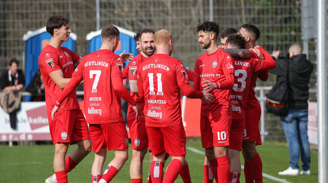 Baden-Wuerttemberg, Fussball, Maenner, OL, Oberliga, Saison 2024/25, wfv Wollen gegen Normannia Gmünd wieder über drei Punkte jubeln: Die Oberliga-Fußballer des SSV Reutlingen.