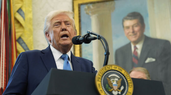 USA, SEC, Donald Trump, Politik, Wirtschaft, Börsen, Regierung Donald Trump verliert die Lust an der Ukraine.